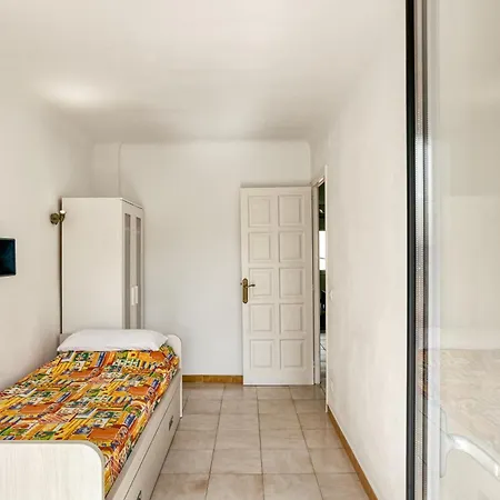 Apartament Apto San Antonio Piso 2 L'Escala