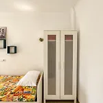 Apto San Antonio Piso 2 *