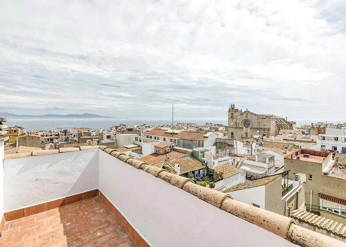 Apartment Apto San Antonio Piso 2 *